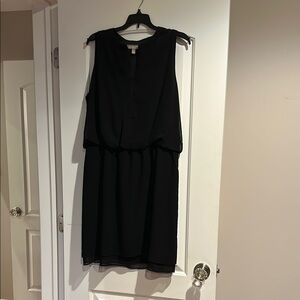 Banana Republic Black Sleeveless Tiered Midi Dress